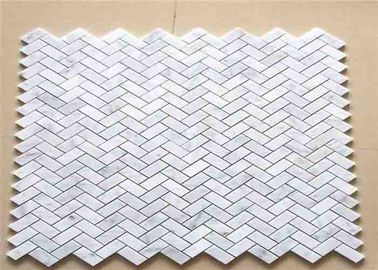 China Tejas durables de la pared de la cocina del mosaico, teja de mármol de la raspa de arenque 30x30 proveedor